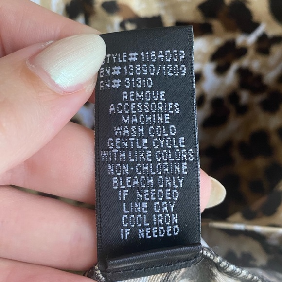 BCX Leopard Print Mini Dress Cap Sleeve Sheath Size 11 Women’s Satin Animal - Picture 5 of 5